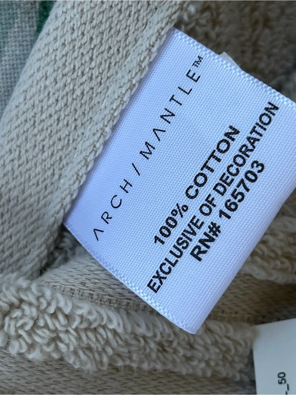 Arch/ Mantle plush cream